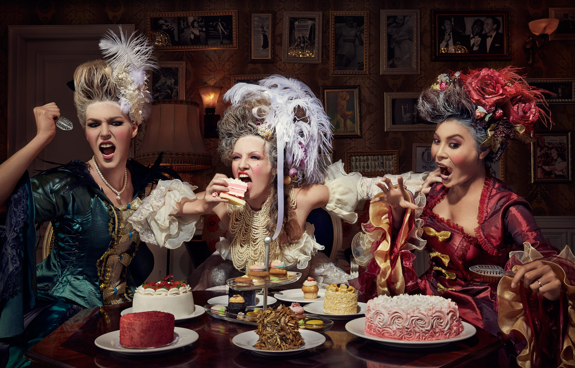 Gluttony at night: the feast in the gilt-framed room